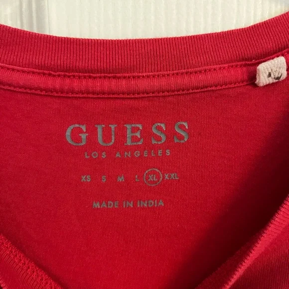 GUESS Tee - Picture 4 of 4